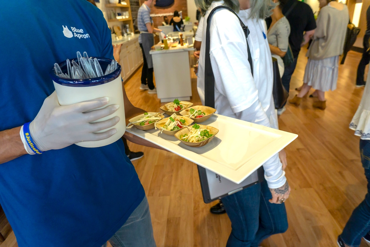 商業施設のイベントスタッフ派遣のサービス料金のイメージ