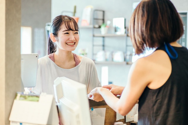 モール催事における派遣スタッフの活用
